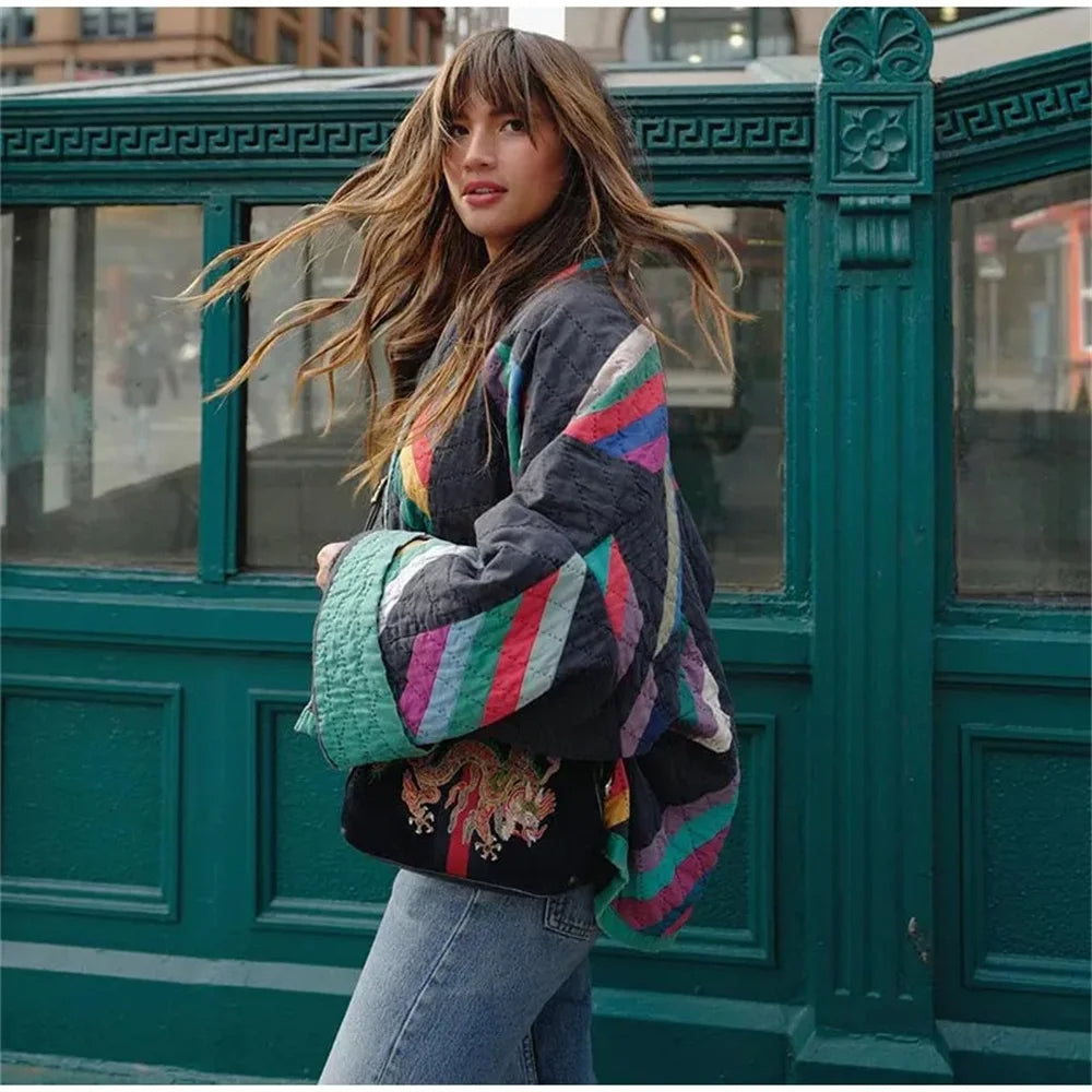 De Heritage Knitjas – Polokraag en Grafisch Patroon