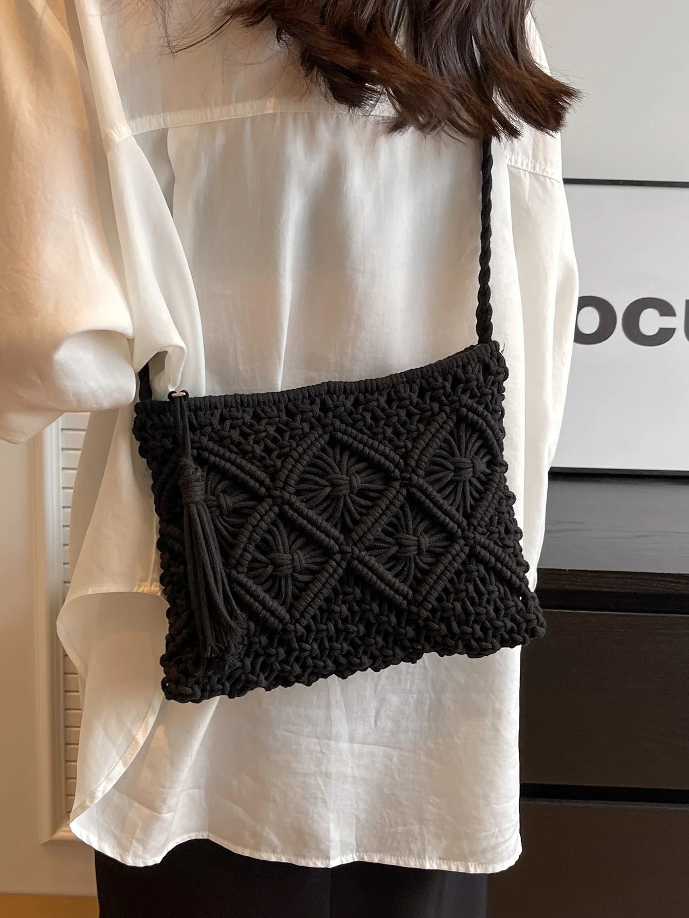🖤 Macramé Crossbody Tas – Handgemaakt & Tijdloos