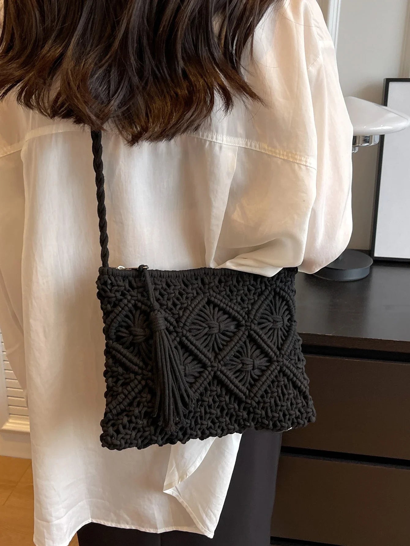 🖤 Macramé Crossbody Tas – Handgemaakt & Tijdloos