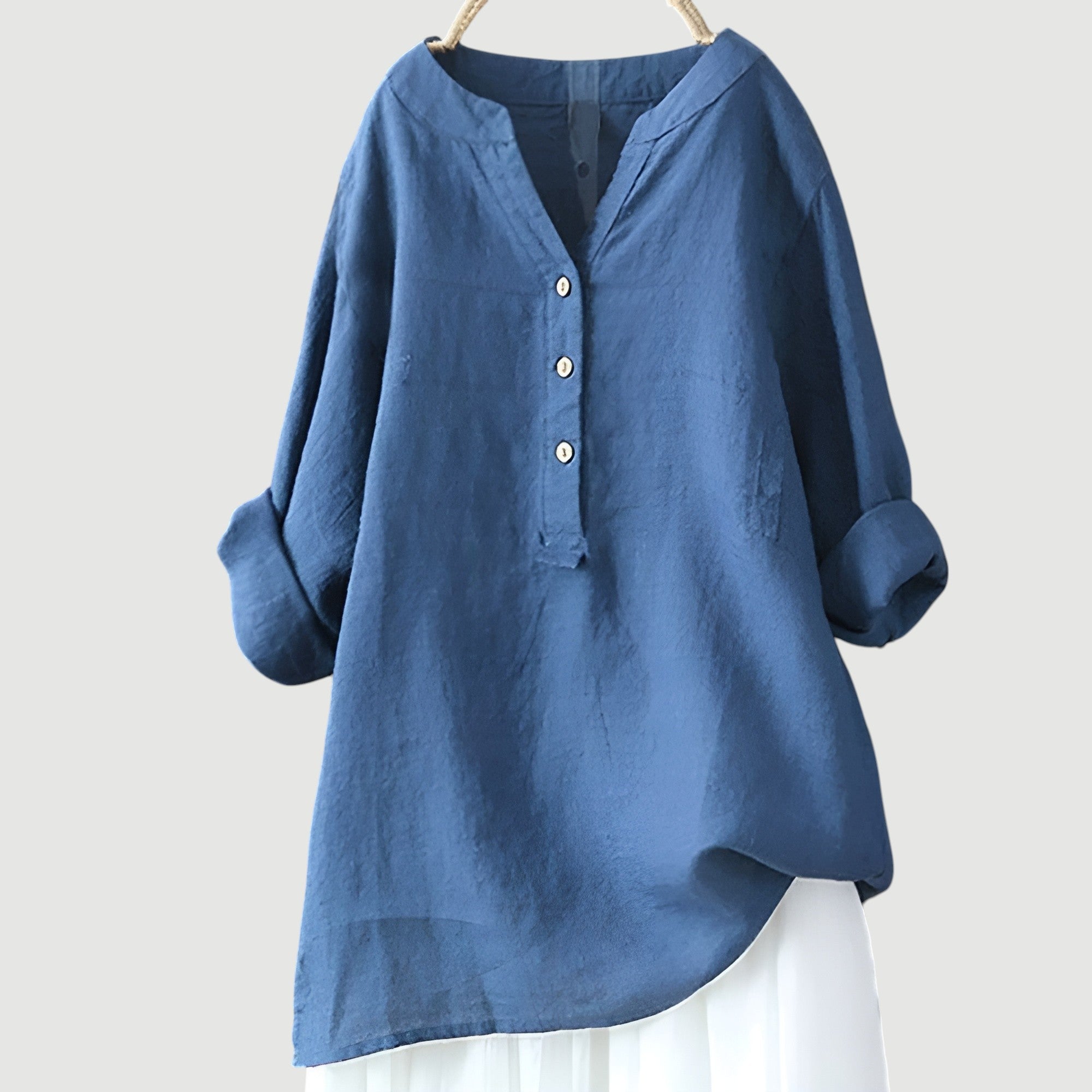 Freja – Luchtig en comfortabele linnen blouse met knopen